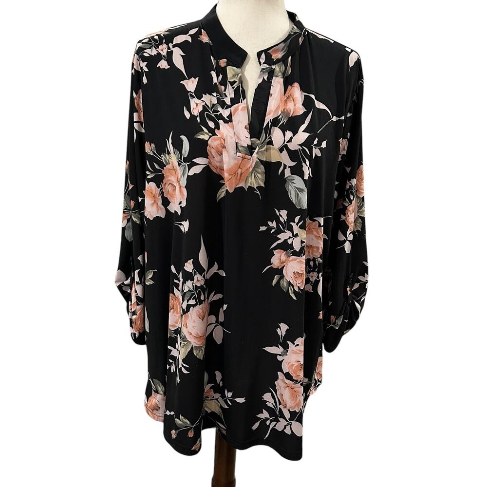 Zattcas Woman Black Top with Pink Floral Print Plus Size 3XL EUC